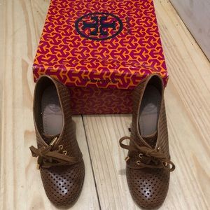 Tory Burch Oxford wedge